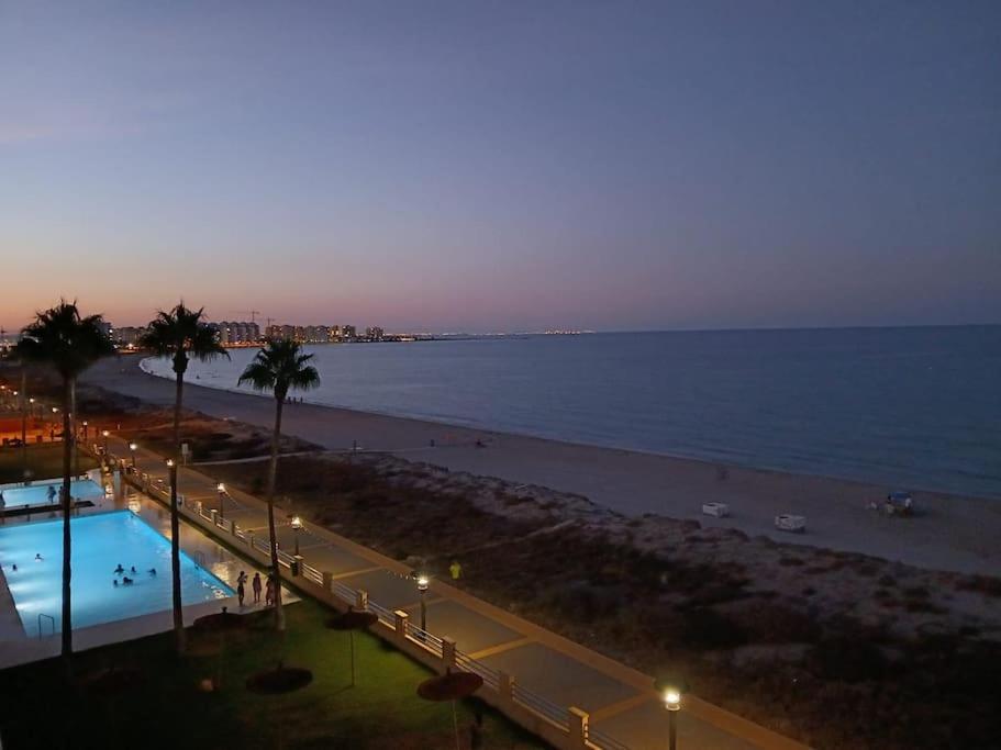 Apartamento En La Manga A Pie Del Mar Mediterraneo San Javier Kültér fotó