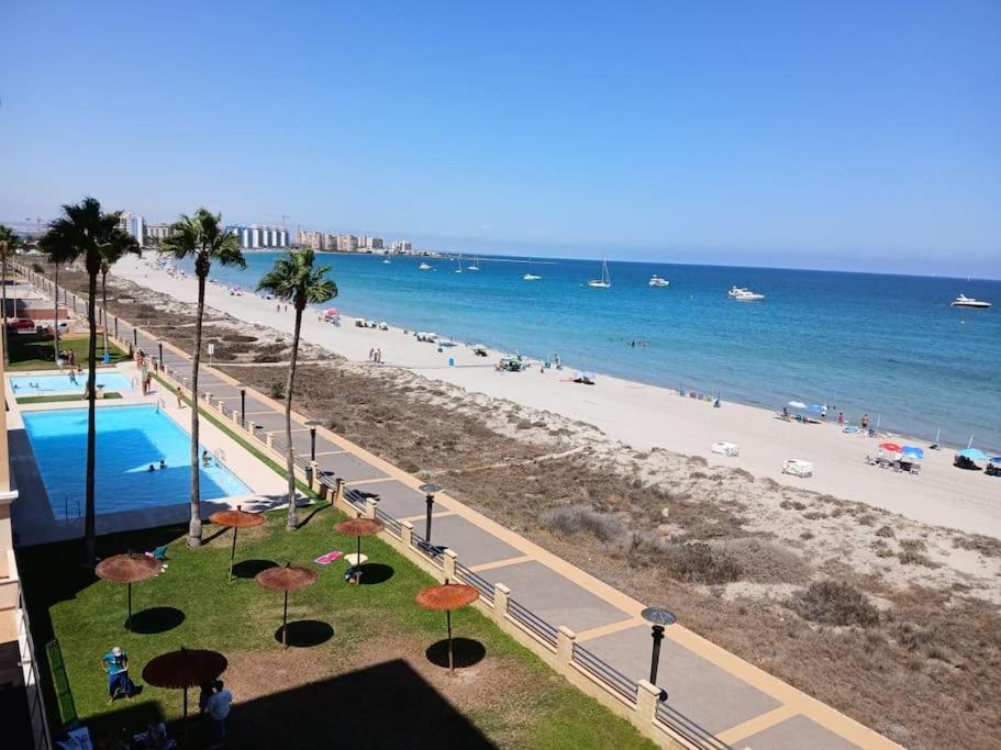 Apartamento En La Manga A Pie Del Mar Mediterraneo San Javier Kültér fotó